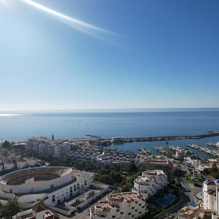Escape To Estepona Eksteriør bilde