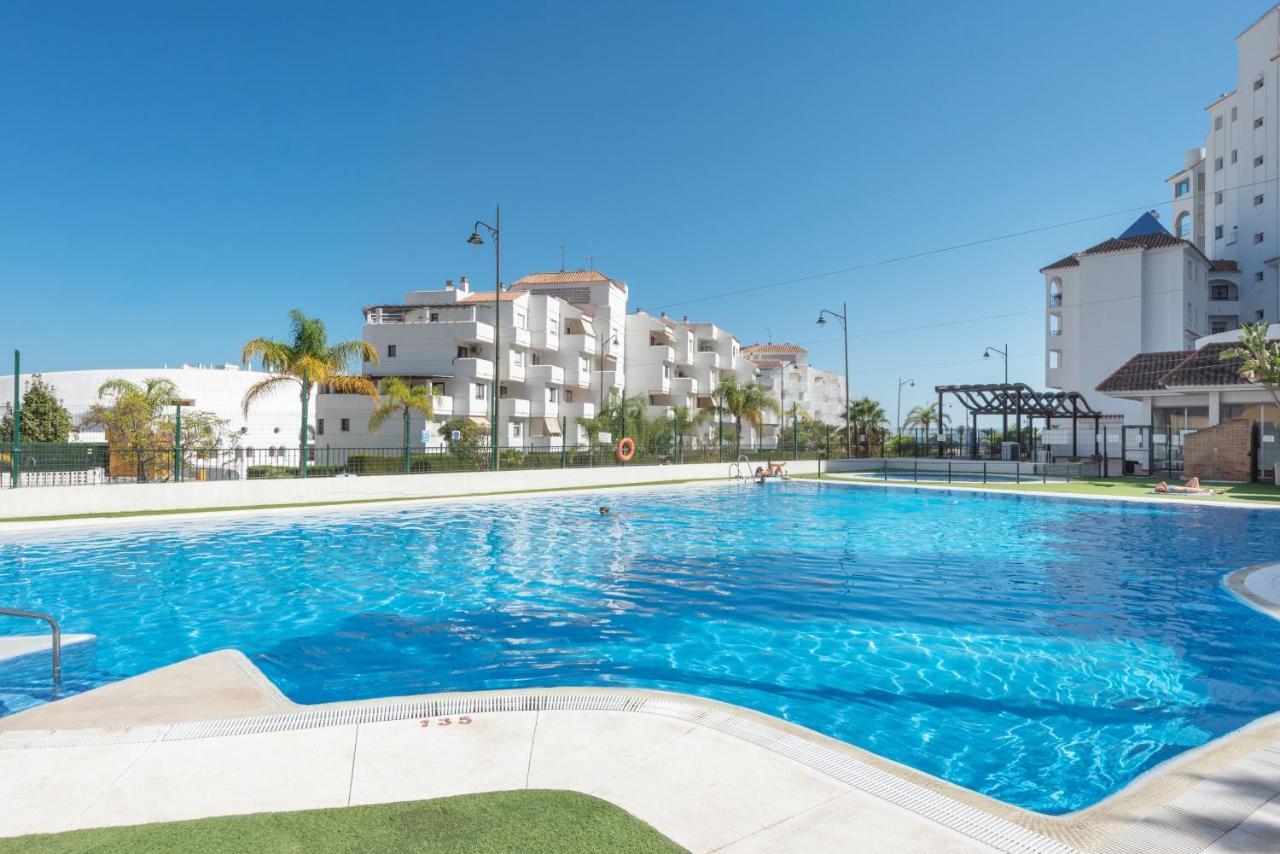 Escape To Estepona Eksteriør bilde